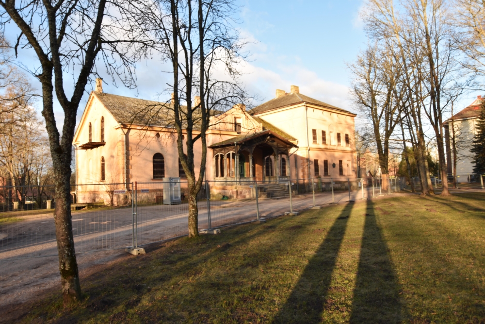 Viljandi-loss-jaan-2020-Lahe-Kinnisvara-müük-kutseline-maakler